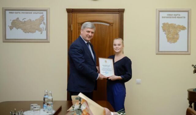 Олимпийская чемпионка из Воронежа Ангелина Мельникова даст автографы на стадионе - Новости Воронежа, 05.11.2025