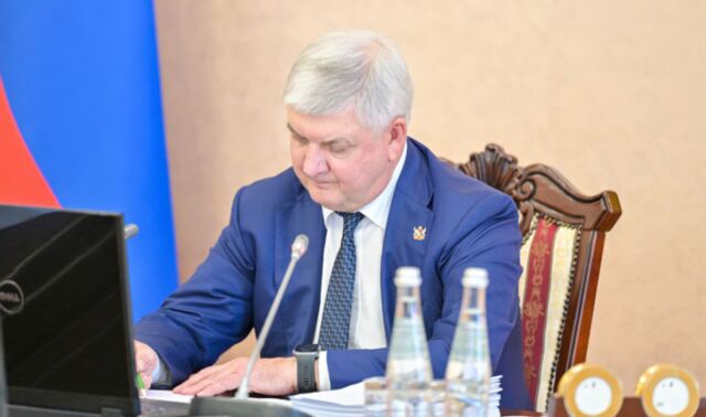 В Воронеже планируют ввести запрет для стоянки фур на улицах в ночное время В Воронеже планируют ввести запрет для стоянки фур на улицах в ночное время - Новости Воронежа, 10.11.2025