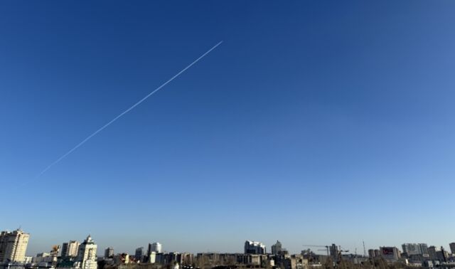 В Воронеже ПВО перехватила четыре ракеты ATACMS, обломки повредили здания соцучреждений В Воронеже ПВО перехватила четыре ракеты ATACMS, обломки повредили здания соцучреждений - Новости Воронежа, 19.11.2025