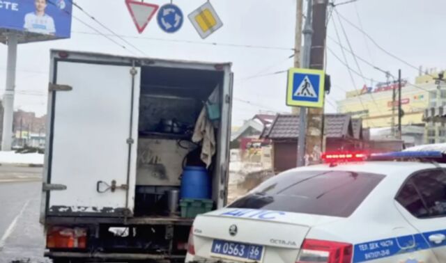 Водителя оштрафовали за остановку у пешеходного перехода на улице Генерала Лизюкова - Новости Воронежа, 26.02.2026