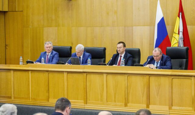 Депутаты Воронежской облдумы одобрили рост зарплат бюджетников и крупную корректировку бюджета - Новости Воронежа, 07.03.2026