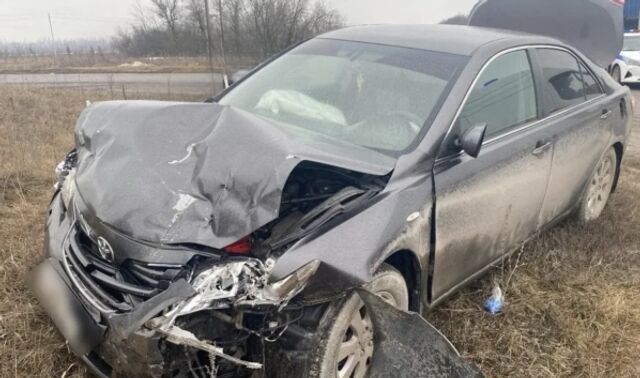 Два водителя пострадали в столкновении «Нивы» и «Камри» под Воронежем - Новости Воронежа, 18.03.2026