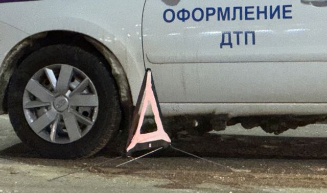 На бульваре Победы в Воронеже столкнулись Changan и HOWO - Новости Воронежа, 19.03.2026