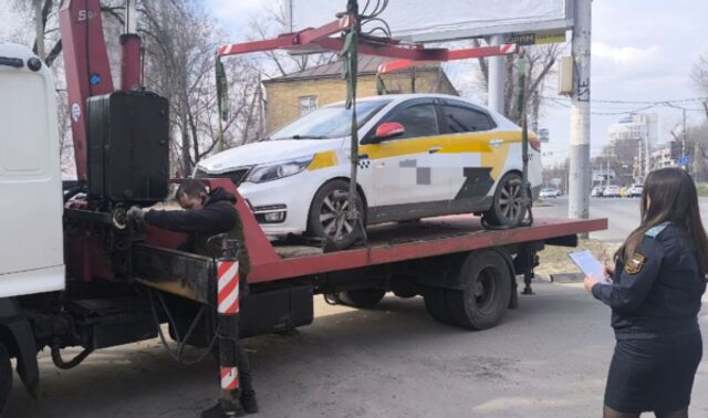 Таксист в Воронеже лишился машины из-за долга более 3 млн рублей - Новости Воронежа, 02.04.2026