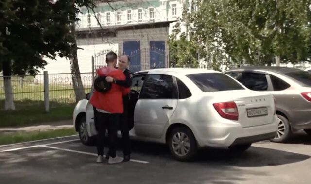 Полицейский вплавь добрался до тонущего подростка и спас его в Воронежской области - Новости Воронежа, 09.06.2026