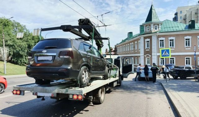 Воронежец лишился Kia Sorento из-за почти миллиона рублей неоплаченных штрафов - Новости Воронежа, 28.07.2026
