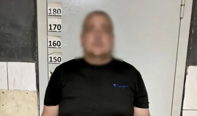 В Воронеже задержали иностранца после повреждения машин в ЖК «Дельфин» В Воронеже задержали иностранца после повреждения машин в ЖК «Дельфин» - Новости Воронежа, 16.08.2026