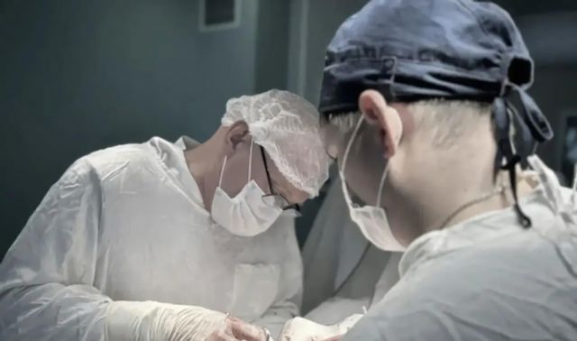 В Воронеже врачи спасли мужчину, получившего тяжёлые травмы при падении с шести метров - Новости Воронежа, 14.10.2026