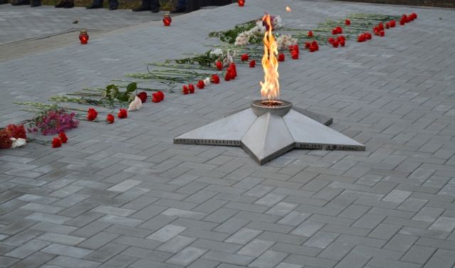 В Каширском районе открыли Аллею памяти погибших бойцов СВО и зажгли Вечный огонь - Новости Воронежа, 16.10.2026