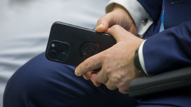 Владимир Путин разрешил приостанавливать связь по требованию ФСБ - 66.ru — Городской портал Екатеринбурга, 21.02.2026