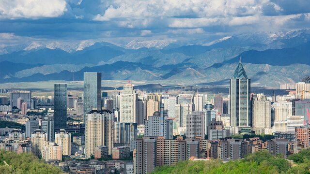 Из Кольцово впервые запустят прямые рейсы в самый западный город Китая - 66.ru — Городской портал Екатеринбурга, 14.04.2026