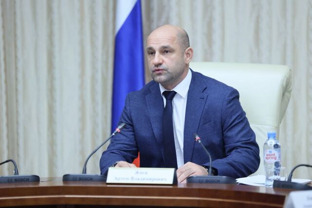Полпред президента в УрФО Артем Жога поздравил жителей округа с Днем Победы - Полит74, 09.05.2025