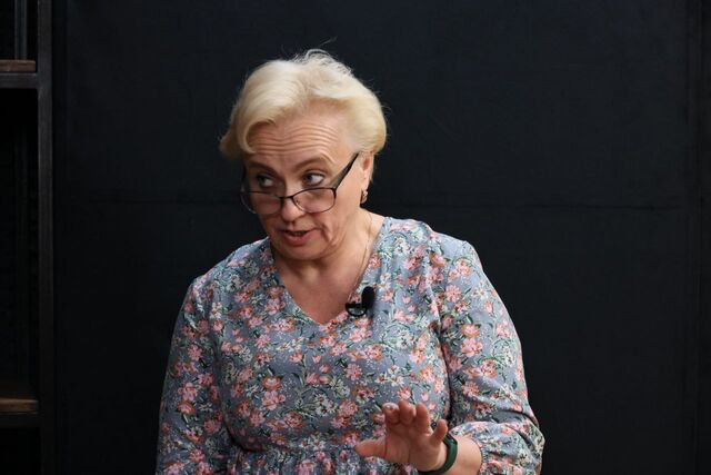 Острожскую библию Ивана Федорова отправят на реставрацию из Челябинска в Москву - Полит74, 25.05.2025