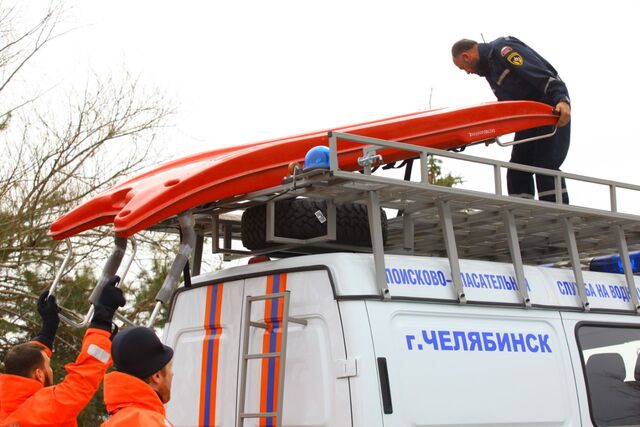 Челябинские спасатели помогут жителям Белгорода преодолеть последствия украинских атак - Полит74, 17.03.2026