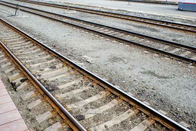 Три ДТП на железнодорожных переездах спровоцировали водители в Челябинской области - Полит74, 16.04.2026