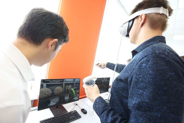 На Урале расширят практику сотрудничества вузов и предприятий по подготовке студентов - Полит74, 16.04.2026