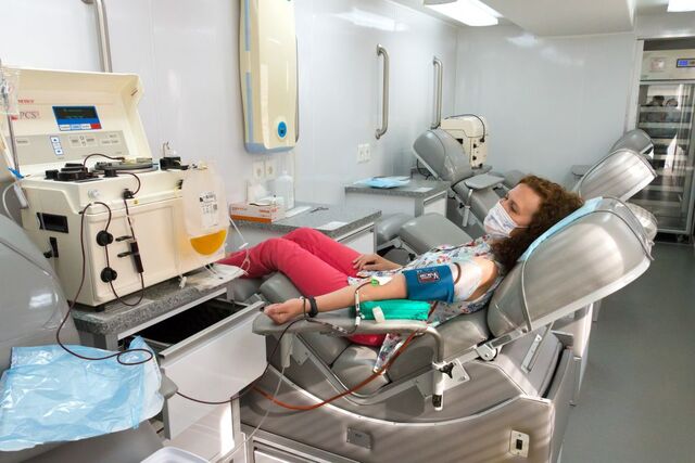 В 2025 году доноры Челябинской области сдали рекордный объем крови - Полит74, 20.04.2026