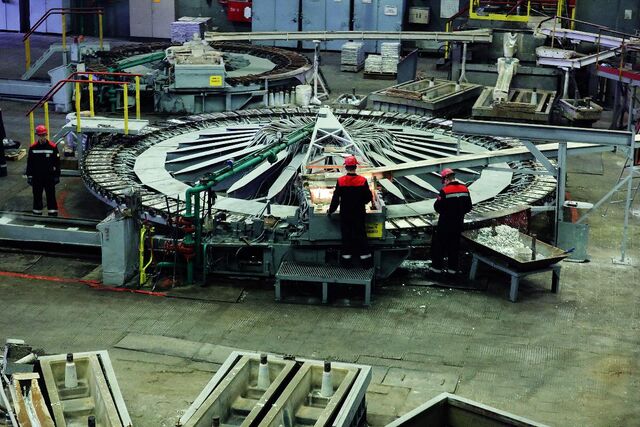 Названа динамика зарплат в промышленности Южного Урала - Полит74, 24.04.2026