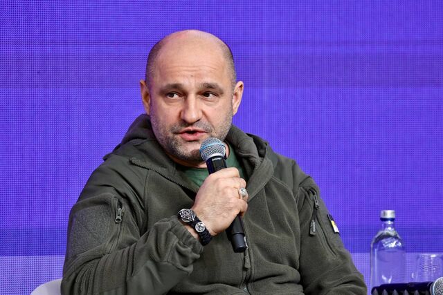 Жога потребовал от властей субъектов УрФО жёстко пресекать нарушения со стороны мигрантов - Полит74, 29.04.2026