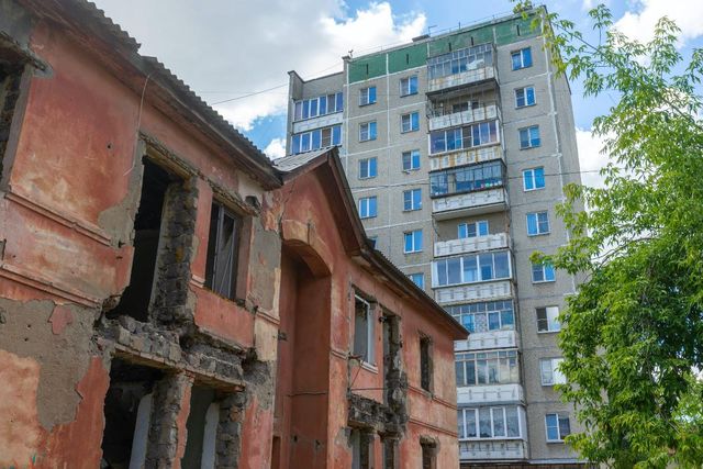 На Южном Урале реализуют масштабную программу расселения аварийного жилья - Полит74, 09.10.2026