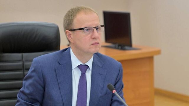 Виктор Томенко предложил согласовать всех финалистов программы «Алтай – земля героев» для обучения на первом потоке - Алтайская правда, 02.07.2025