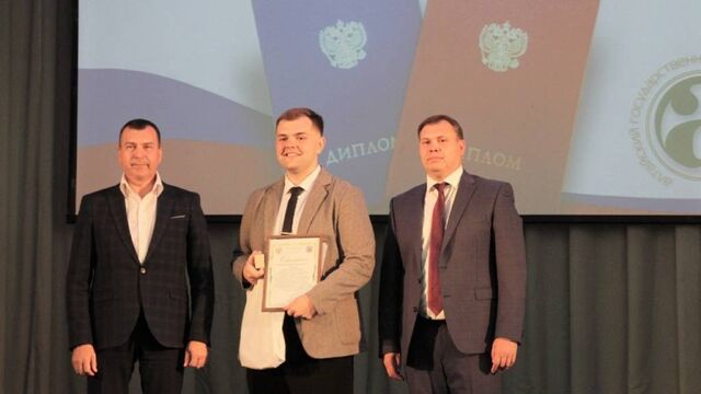 В АГАУ состоялось вручение дипломов выпускникам - Алтайская правда, 11.07.2025