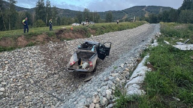 Водитель из Алтайского края спровоцировал аварию, которая унесла жизни двух человек - Алтайская правда, 14.08.2025