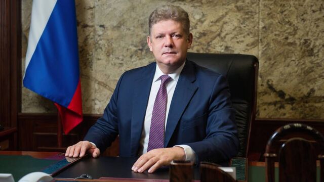 Полпред Президента РФ в СФО Анатолий Серышев поздравил сибиряков с Днем знаний - Алтайская правда, 01.09.2025