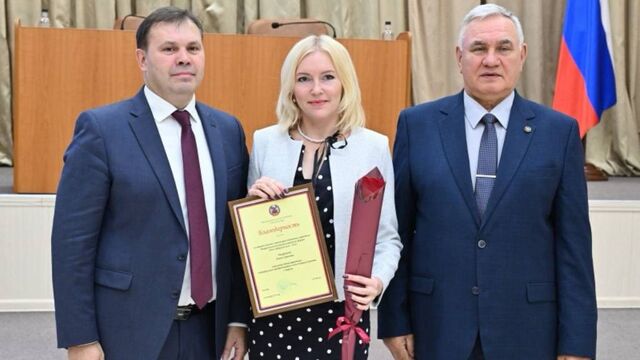 В Алтайском крае наградили участников крупных мероприятий в сфере АПК - Алтайская правда, 23.10.2025