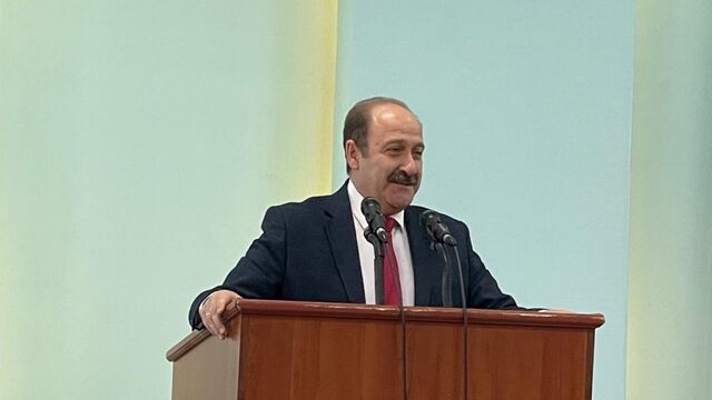 Рубцовский городской совет депутатов принял отставку главы города Дмитрия Фельдмана - Алтайская правда, 23.10.2025