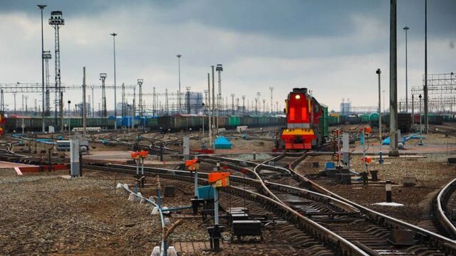 Массовые увольнения не коснутся работников алтайской железной дороги - Алтайская правда, 24.10.2025