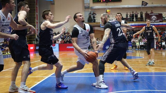 Баскетболисты «Барнаула» на своей площадке уступили «Тамбову» Баскетболисты «Барнаула» на своей площадке уступили «Тамбову» - Алтайская правда, 16.11.2025