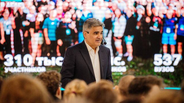 Лидер партии «Новые люди» Алексей Нечаев посетил Алтайский край с рабочим визитом - Алтайская правда, 19.11.2025