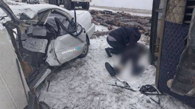 Жуткая авария произошла на алтайской трассе - Алтайская правда, 23.02.2026