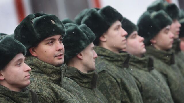 «Вы можете все!»: 23 февраля женщины-депутаты записали видеопоздравление барнаульским мужчинам - Алтайская правда, 23.02.2026