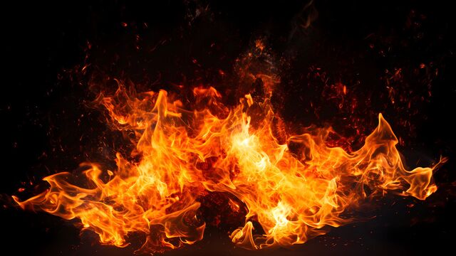 В Змеиногорске два человека пострадали во время пожара - Алтайская правда, 07.03.2026