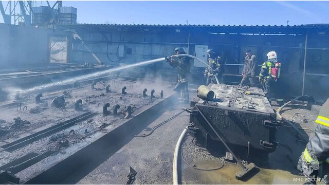 В Барнауле потушили крупный пожар в производственном здании - Алтайская правда, 02.04.2026