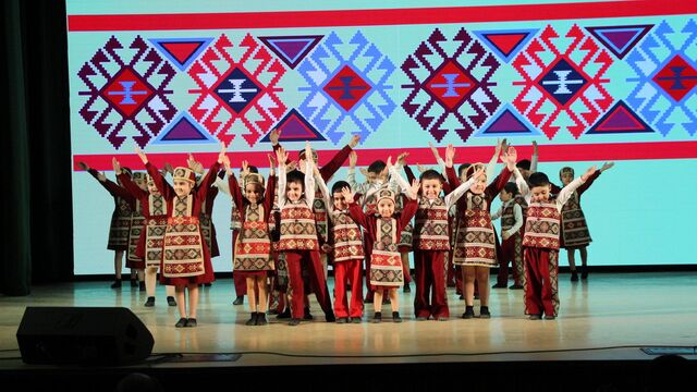 Концерт, посвященный мамам, состоялся в столице Алтайского края - Алтайская правда, 19.04.2026