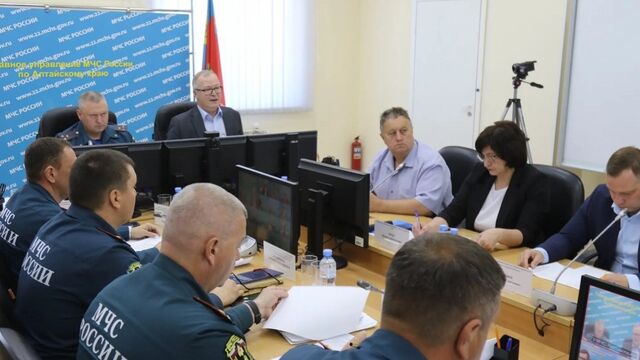 В Алтайском крае обсудили летний отдых детей - Алтайская правда, 02.06.2026
