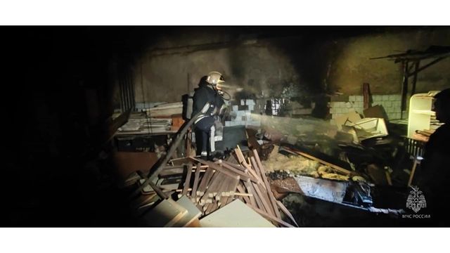 В Барнауле потушили крупный пожар в мебельном цехе - Алтайская правда, 08.07.2026