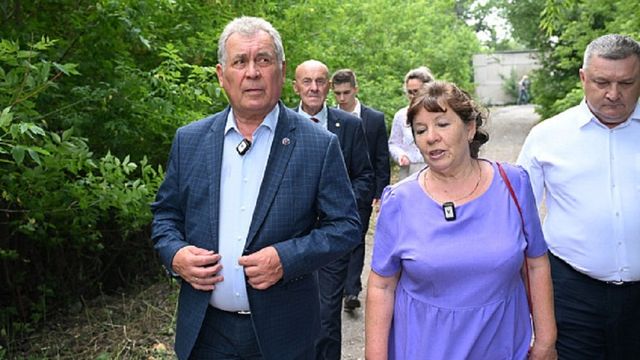 Александр Романенко взял на контроль ситуацию с водоснабжением в селе Кузнецово Курьинского района - Алтайская правда, 08.07.2026