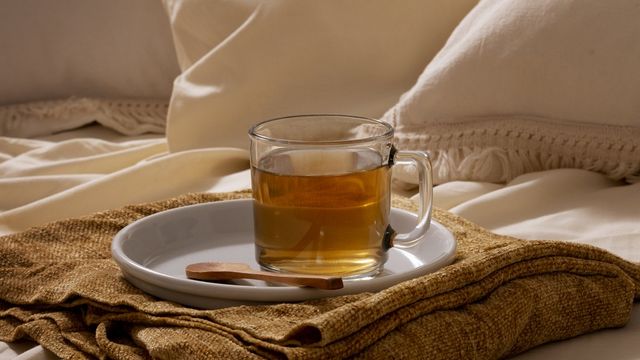 Чашка против бессонницы: какие чаи помогают лучше спать - Алтайская правда, 11.07.2026