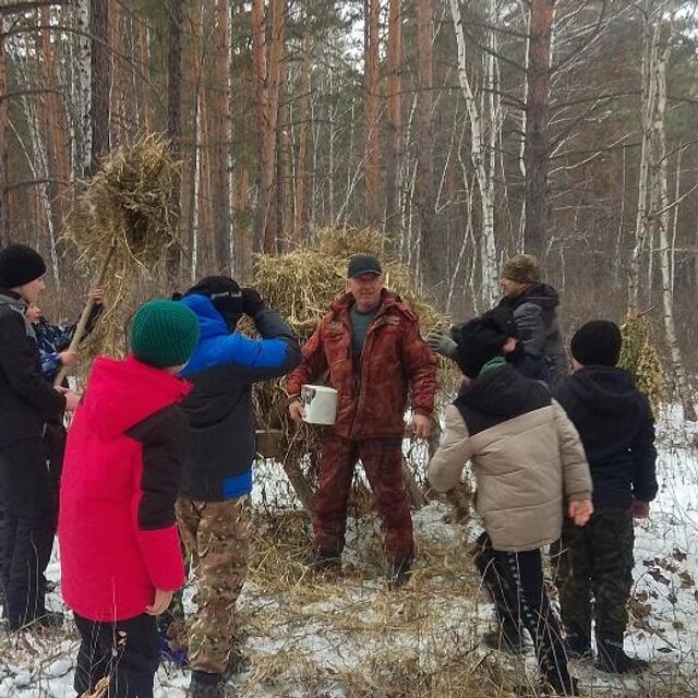 Школьники Уйского района помогли экологам наполнить кормушки для диких зверей - Издательский дом "Губерния", 22.11.2024