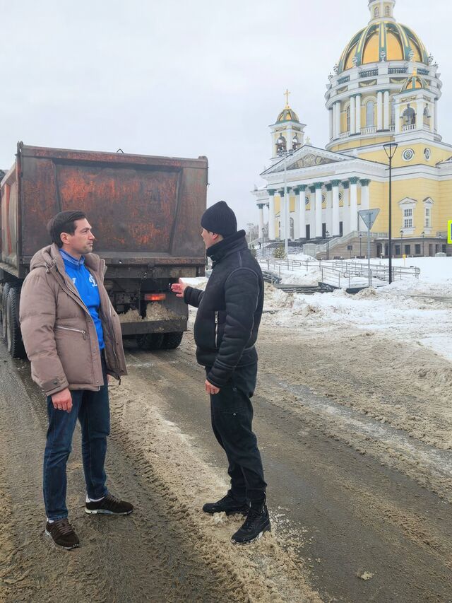 Алексей Лошкин проверил, как Челябинск готовится к Рождеству - Издательский дом "Губерния", 04.01.2025