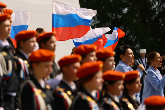 Олег Гербер отметил особый вклад в Великую Победу жителей Миасса и Златоуста - Издательский дом "Губерния", 09.05.2026