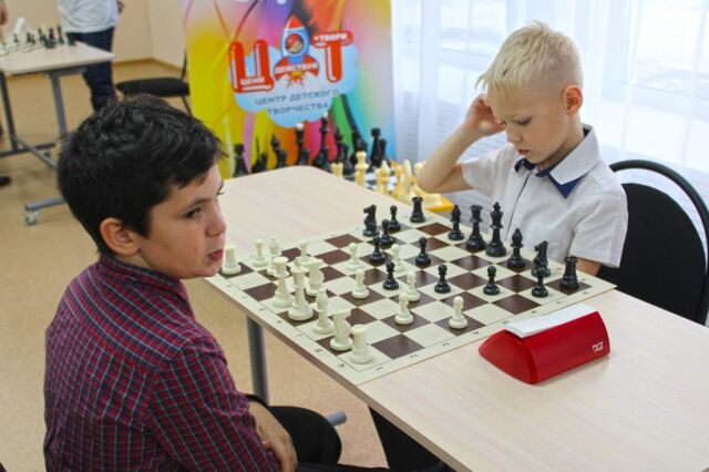 Шахматный клуб открыли в Заринске - Телевидение Алтайского края Катунь 24, 28.11.2023