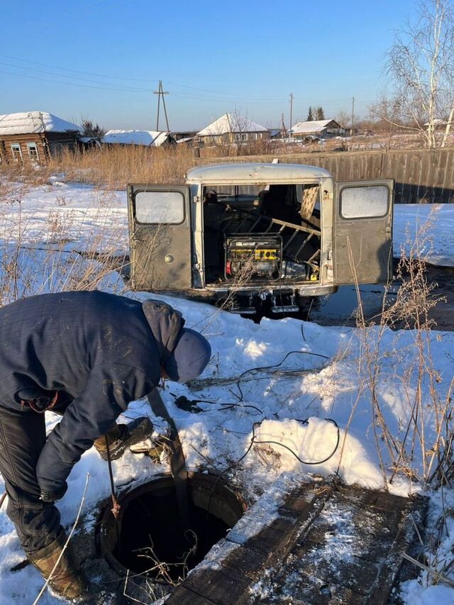 В селе Столбово Каменского района устранили прорыв на водопроводе - Телевидение Алтайского края Катунь 24, 21.12.2024