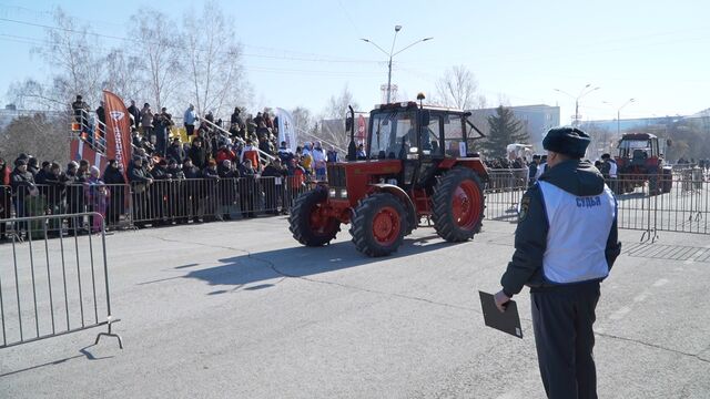 Троеборье дояров и механизаторов: сельские спортсмены со всей страны соревновались в Барнауле - Телевидение Алтайского края Катунь 24, 17.03.2025