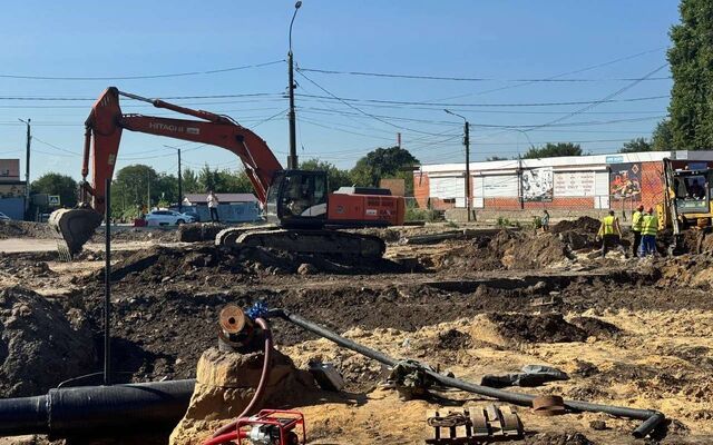 Специалисты «РВК-Воронеж» переключают водоводы в Северном микрорайоне - Обозреватель.Врн, 27.07.2024