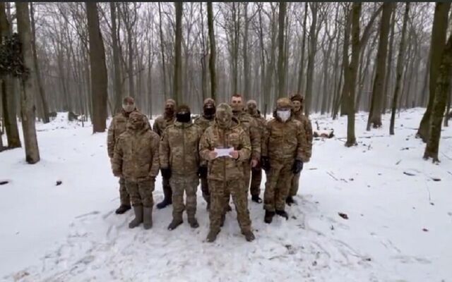 Бойцы СВО поздравили воронежцев с Новым годом и Рождеством - Обозреватель.Врн, 07.01.2025